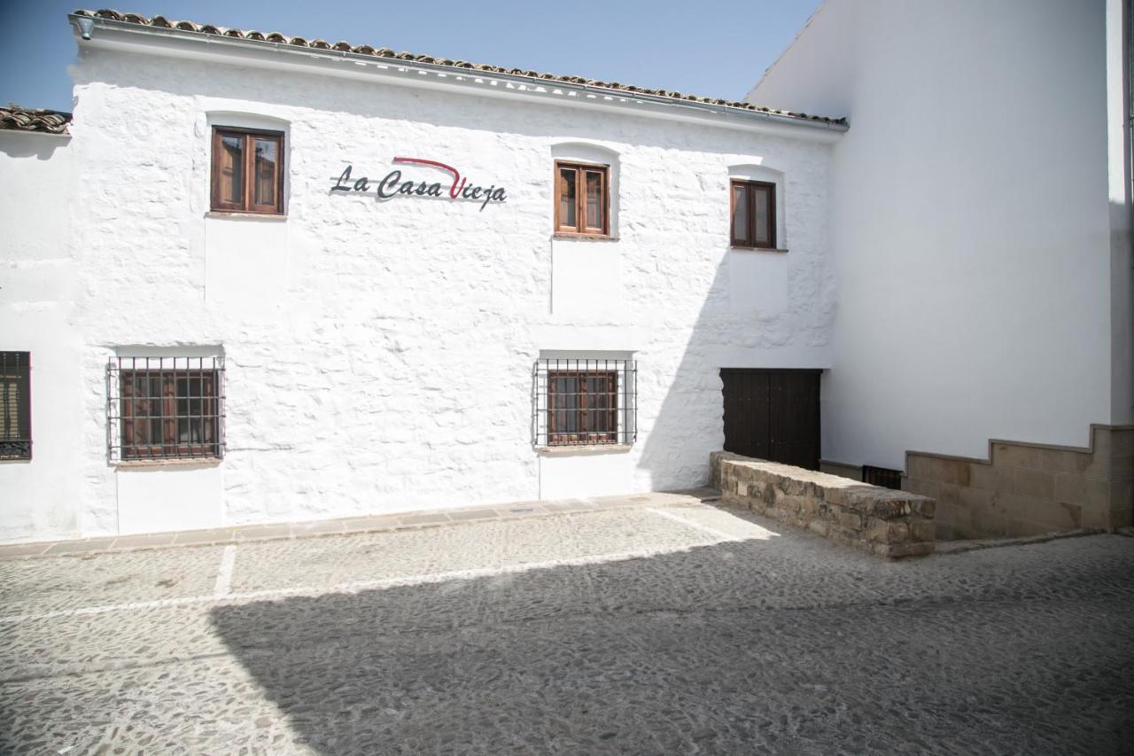 Apartamentos Turisticos La Casa Vieja Sabiote Exteriér fotografie